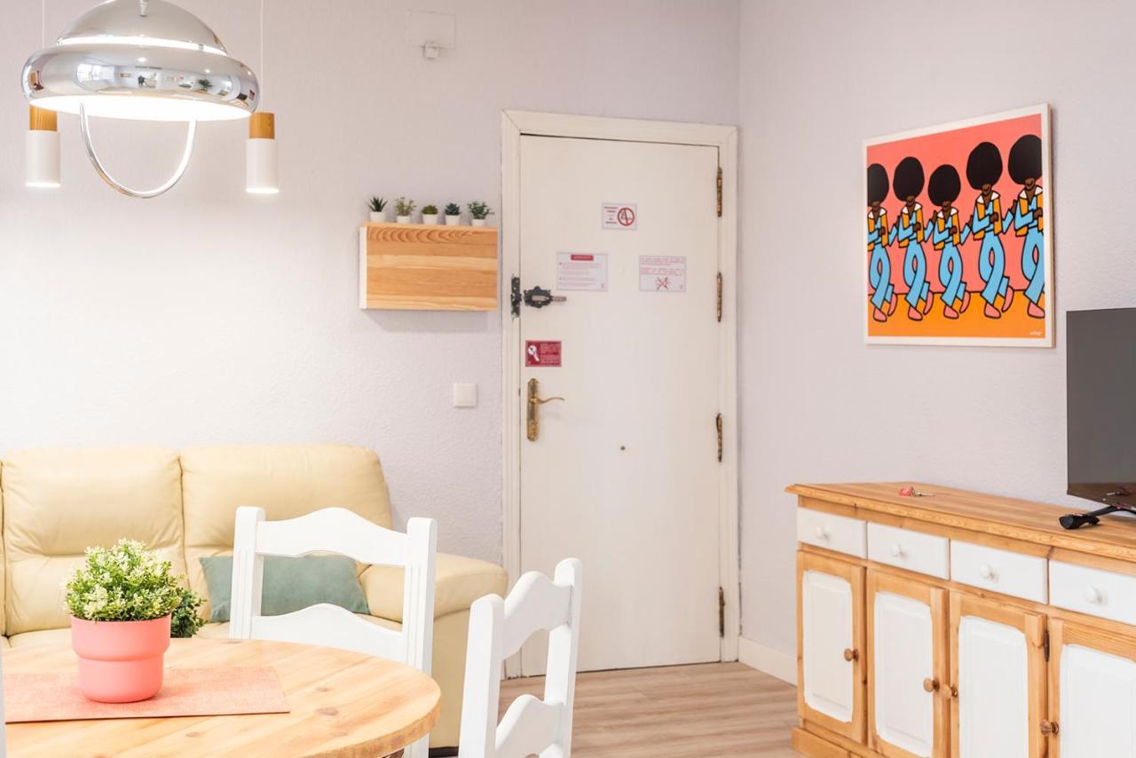 Apartamentos Alfaqueque A Seville Luaran gambar