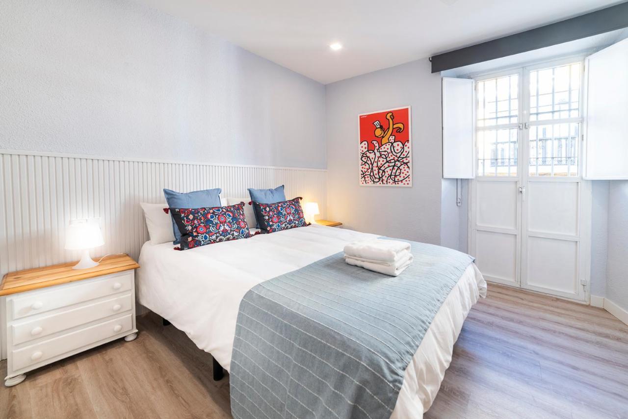 Apartamentos Alfaqueque A Seville Luaran gambar